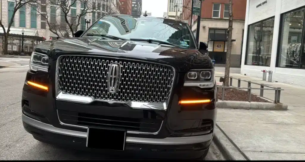 Front View of Lincoln Navigator Latest Model