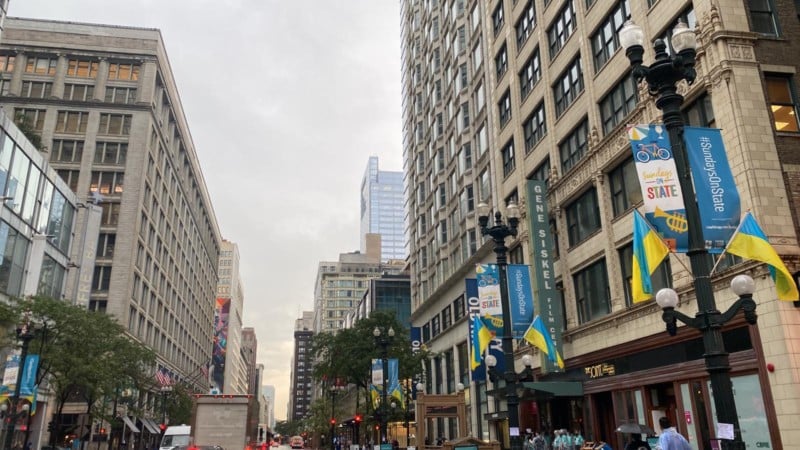 Uber Lyft VS Private Car Service Chicago IL