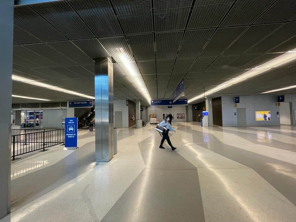 5 WAYS TO HIRE AIRPORT CAR SERVICE NAPERVILLE ILLINOIS