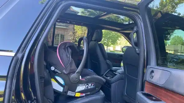 LIMO CAR SEAT LAWS IN CHICAGO