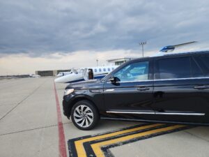 Limo and Car Service DeKalb IL and Chicago, O’Hare, Midway Airport