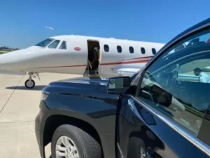 Find Ride Service to Airport with Black Car Everywhere