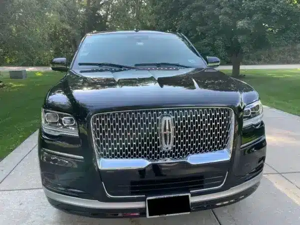 Seamless and luxury Car Service Arlington Heights IL