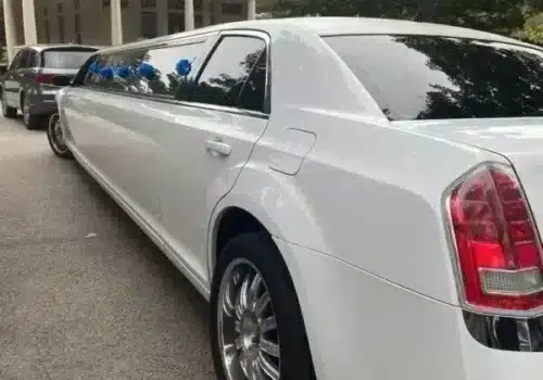 Limo Service Peoria IL for corporate transfers