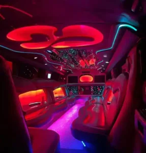 Limo Service Woodridge IL offers luxury limousines