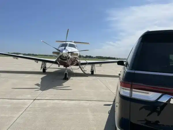 Superior Northwest Arkansas Airport car service