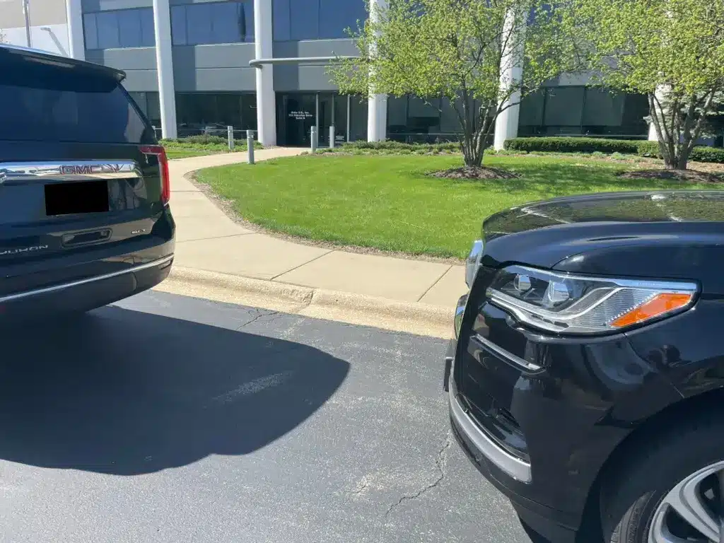 Black Cars Punctual Pickup