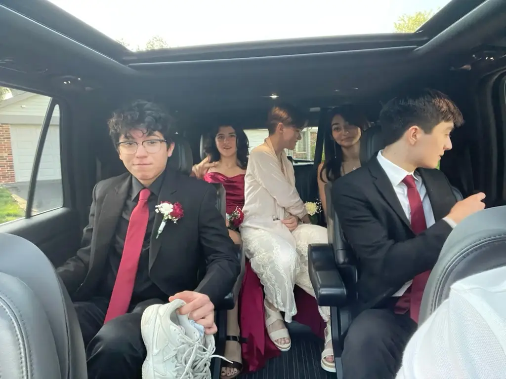 prom wedding transportation service